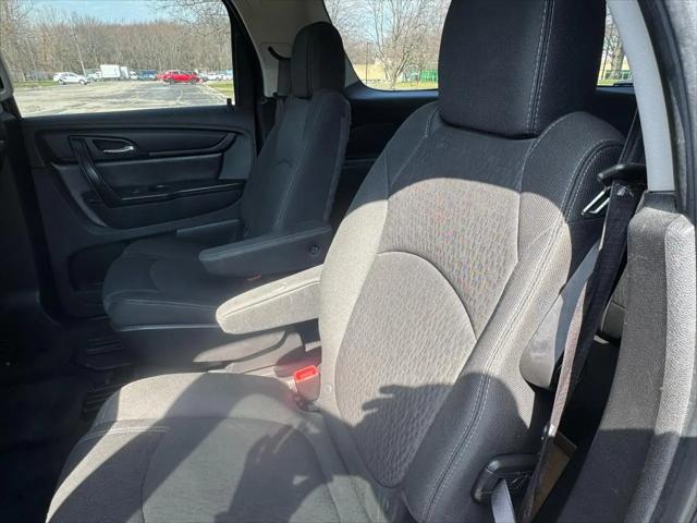 2016 GMC Acadia SLE-2
