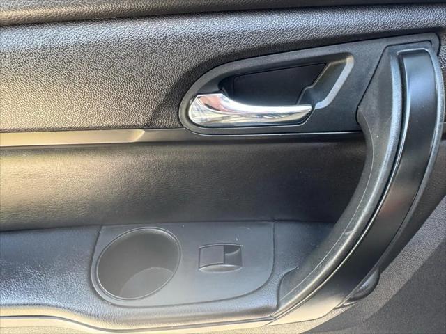 2016 GMC Acadia SLE-2