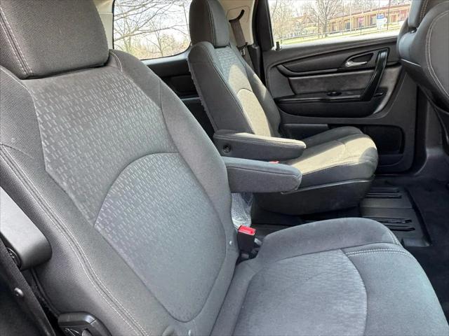 2016 GMC Acadia SLE-2