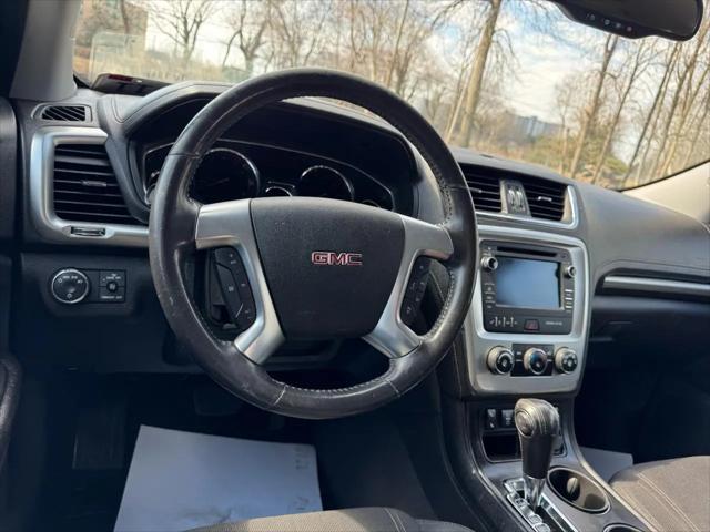 2016 GMC Acadia SLE-2