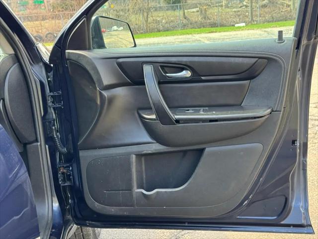 2016 GMC Acadia SLE-2