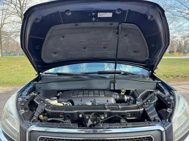 2016 GMC Acadia SLE-2