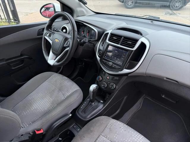 2020 Chevrolet Sonic FWD Hatchback 1FL 5-Door