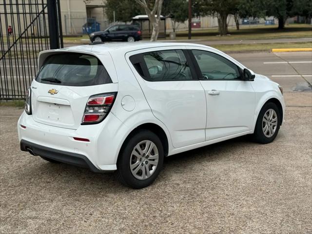 2020 Chevrolet Sonic FWD Hatchback 1FL 5-Door