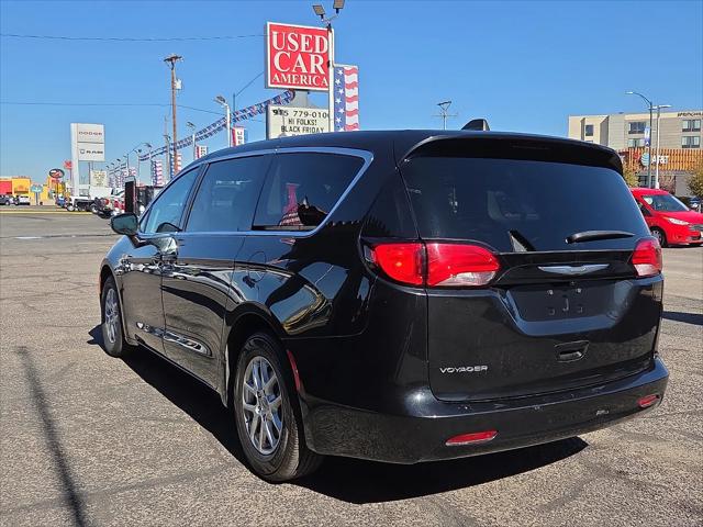 2023 Chrysler Voyager LX 2023 Chrysler Voyager LX