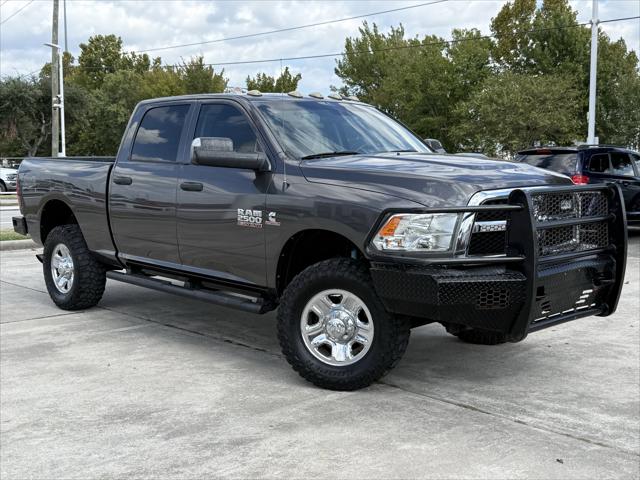 2017 RAM 2500 Tradesman Crew Cab 4x4 64 Box 2017 RAM 2500 Tradesman Crew Cab 4x4 64 Box