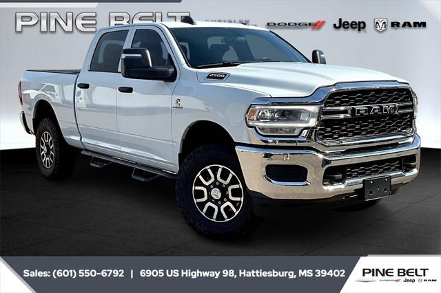 2024 RAM 2500 Tradesman Crew Cab 4x4 64 Box