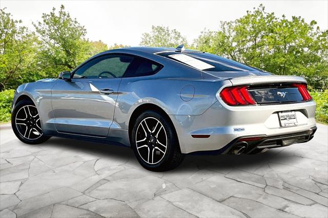 2022 Ford Mustang EcoBoost Premium Fastback