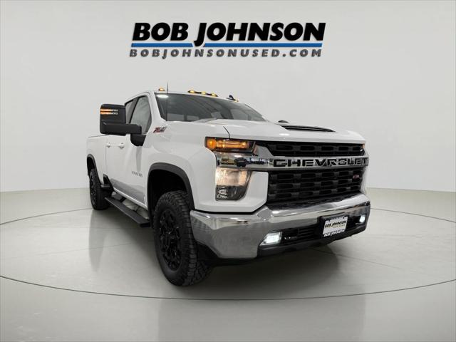 2022 Chevrolet Silverado 3500HD 4WD Double Cab Long Bed LT