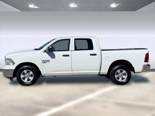 2023 RAM 1500 Classic SLT Crew Cab 4x4 57 Box 2023 RAM 1500 Classic SLT Crew Cab 4x4 57 Box