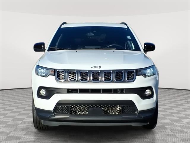 2024 Jeep Compass Latitude Lux FWD 2024 Jeep Compass Latitude Lux FWD