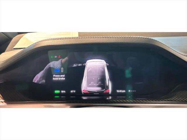 2022 Tesla Model X Plaid Tri Motor All-Wheel Drive