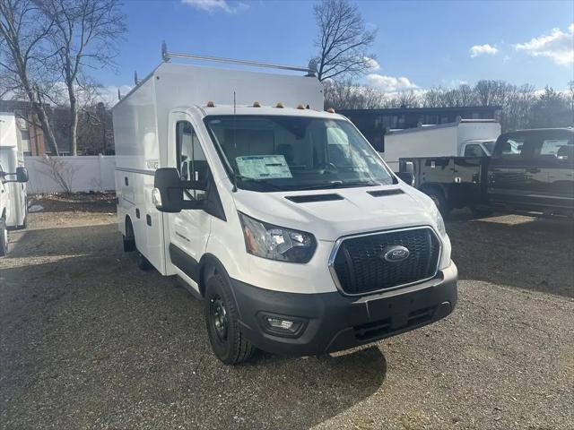 2025 Ford Transit Cutaway Unknown
