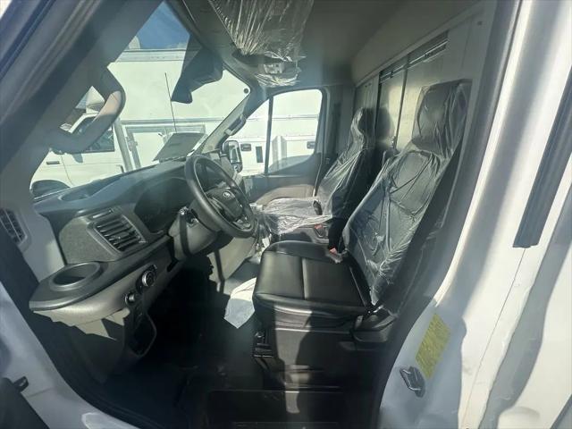 2025 Ford Transit Cutaway Unknown