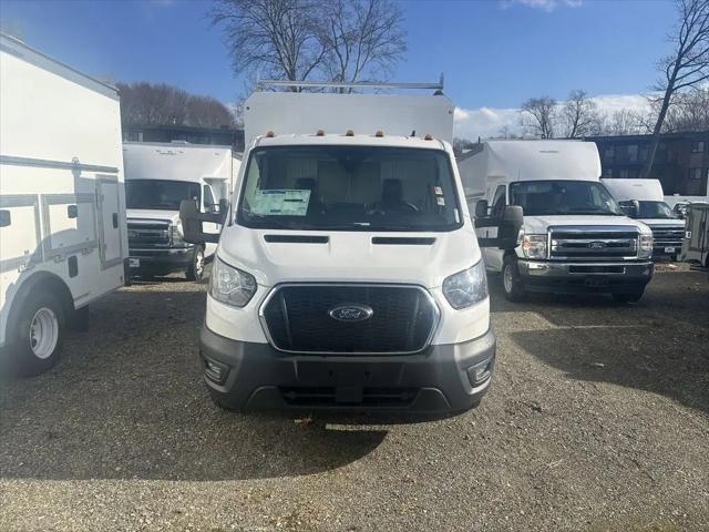 2025 Ford Transit Cutaway Unknown