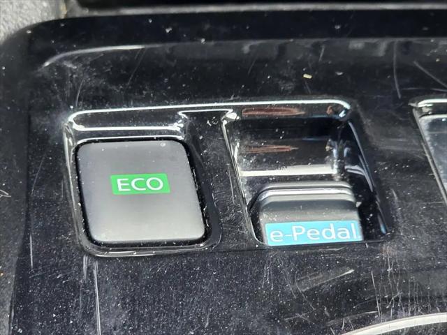 2021 Nissan LEAF SL PLUS 62 kWh