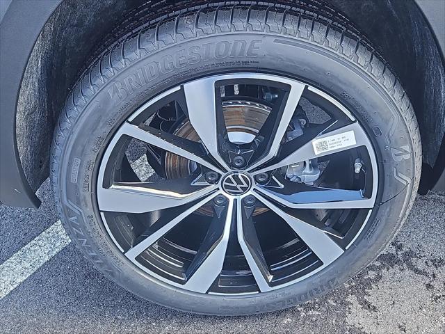 2026 Volkswagen Atlas Cross Sport SEL Premium R-Line