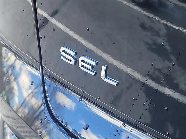 2026 Volkswagen Atlas Cross Sport SEL Premium R-Line