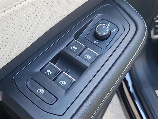2026 Volkswagen Atlas Cross Sport SEL Premium R-Line