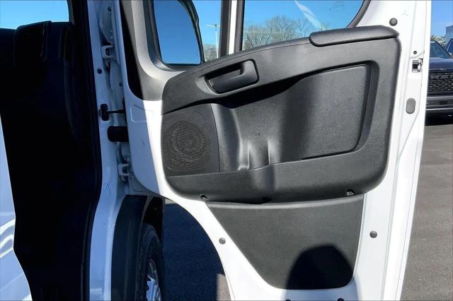 2025 Ram ProMaster 2500 Cargo Van Tradesman High Roof 159" WB w/Pass Seat