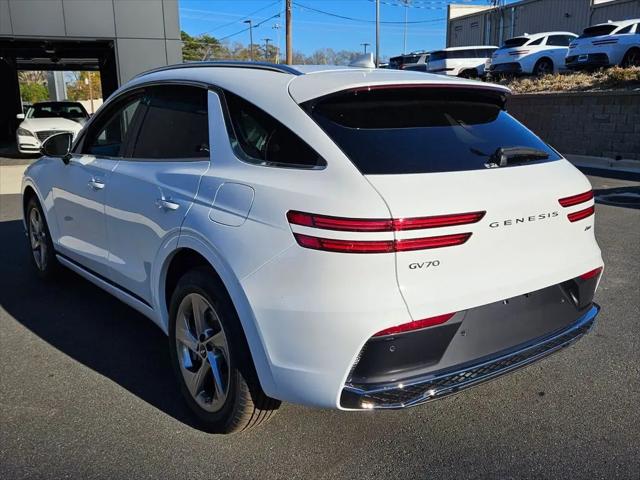 2026 Genesis GV70 2.5T Select