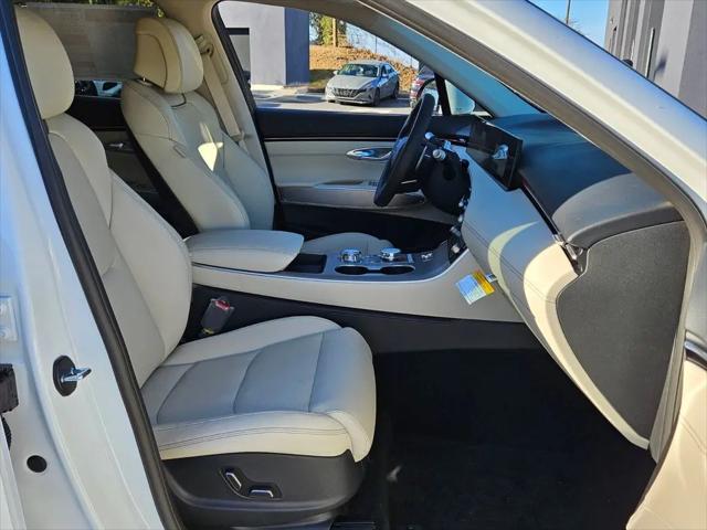 2026 Genesis GV70 2.5T Select