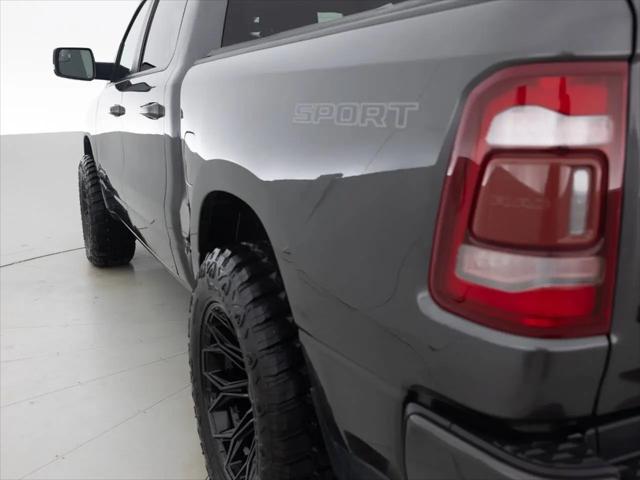 2020 Ram 1500 Big Horn Crew Cab 4x4 5'7" Box