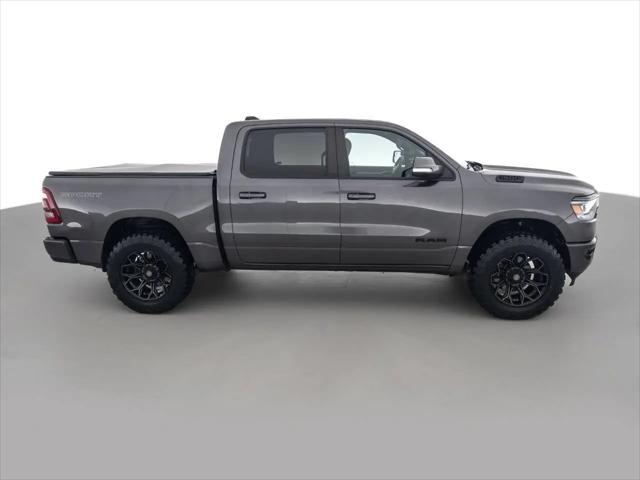 2020 Ram 1500 Big Horn Crew Cab 4x4 5'7" Box