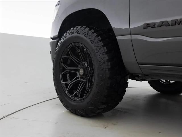 2020 Ram 1500 Big Horn Crew Cab 4x4 5'7" Box