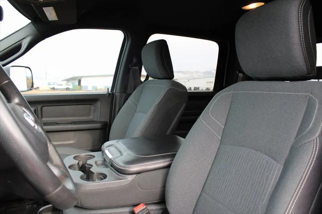 2021 Ram 3500 Tradesman Crew Cab 4x4 8' Box