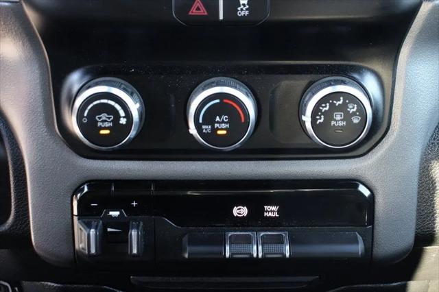 2021 Ram 3500 Big Horn Crew Cab 4x4 8' Box