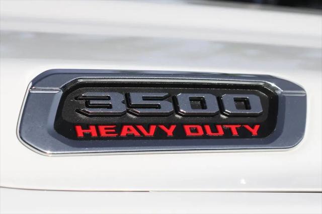 2021 Ram 3500 Big Horn Crew Cab 4x4 8' Box