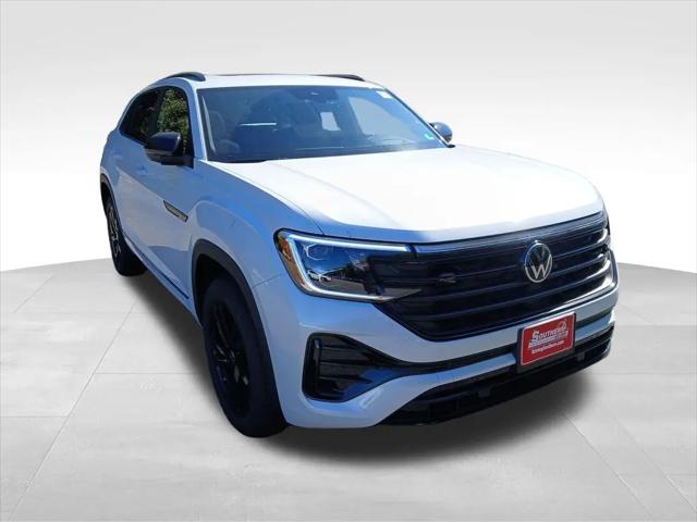 2026 Volkswagen Atlas Cross Sport SEL R-Line Black