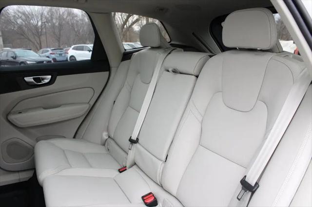 2026 Volvo XC60 B5 Ultra