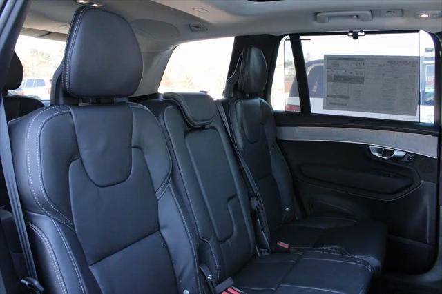 2026 Volvo XC90 Plug-In Hybrid Ultra Dark Theme, T8 AWD, Electric/Gasoline, 7 Seats