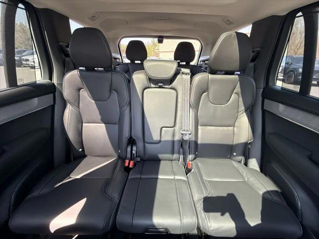 2026 Volvo XC90 Plug-In Hybrid Ultra Dark Theme, T8 AWD, Electric/Gasoline, 7 Seats