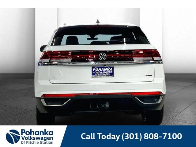 2026 Volkswagen Atlas Cross Sport SE with Technology