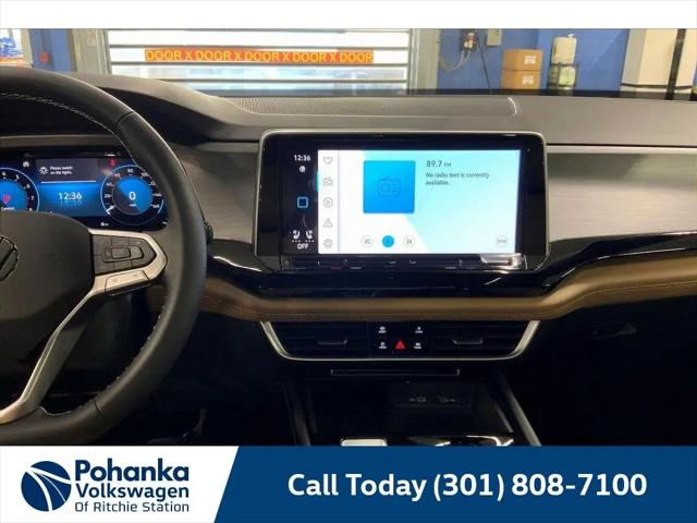 2026 Volkswagen Atlas Cross Sport SE with Technology