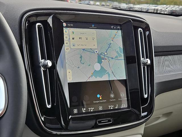2026 Volvo XC40 Ultra, B5 AWD Gas (mild hybrid), Dark