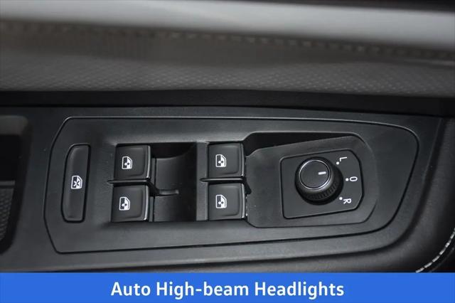 2026 Volkswagen Atlas Cross Sport SEL R-Line Black