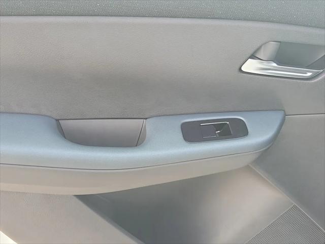 2026 Nissan LEAF PLATINUM+