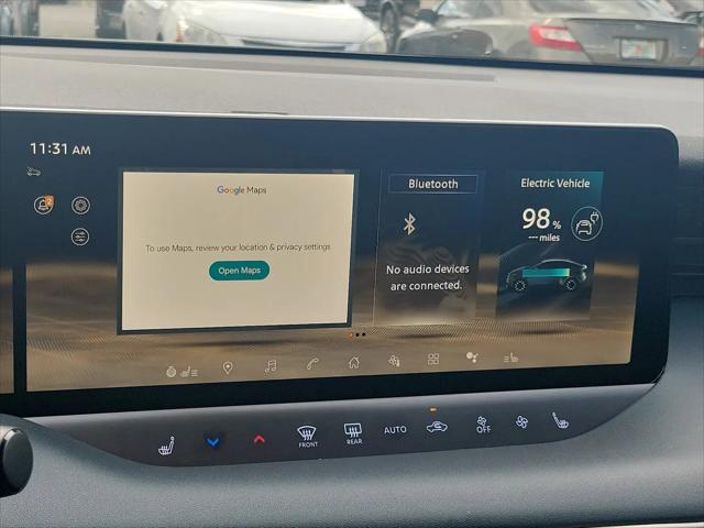 2026 Nissan LEAF PLATINUM+
