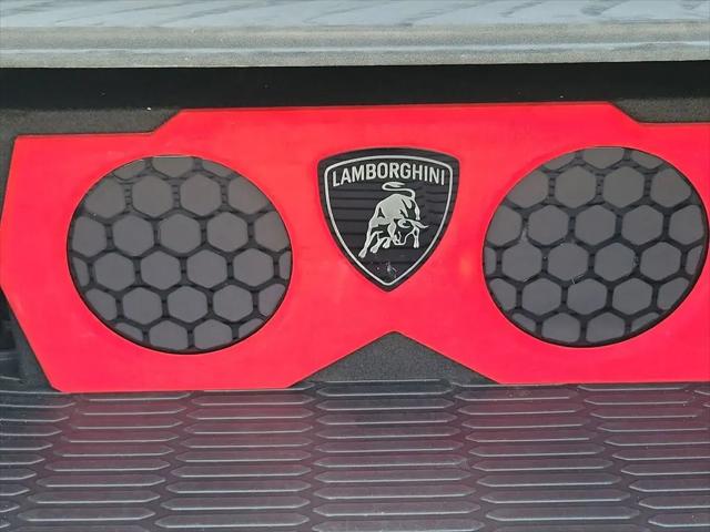 2022 Lamborghini Urus Graphite Capsule
