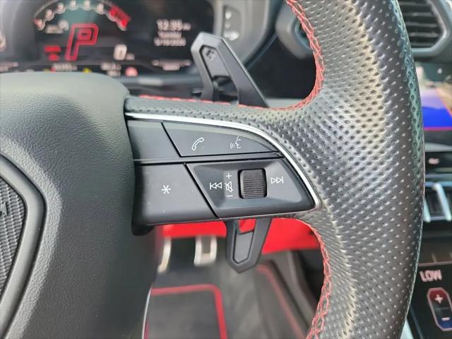 2022 Lamborghini Urus Graphite Capsule