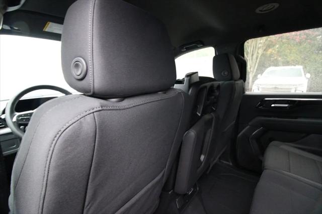 2026 Chevrolet Suburban LS, 4WD