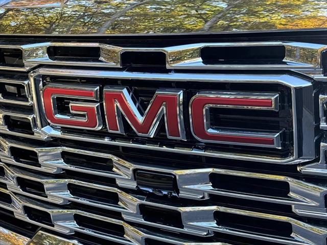 2026 GMC Sierra 2500HD Crew Cab, Standard Bed, Denali, 4WD