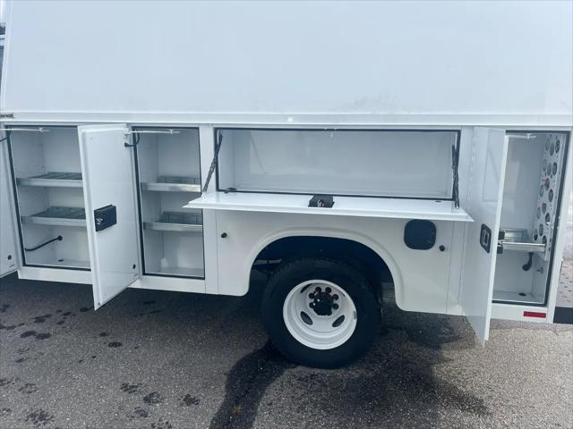 2026 Ford E-350 Cutaway E-Series Cutaway
