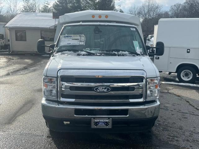 2026 Ford E-350 Cutaway E-Series Cutaway