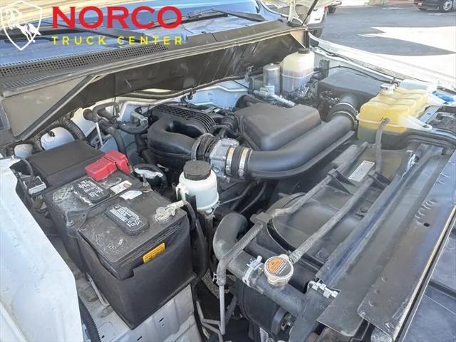 2019 Nissan 2500 SV V6