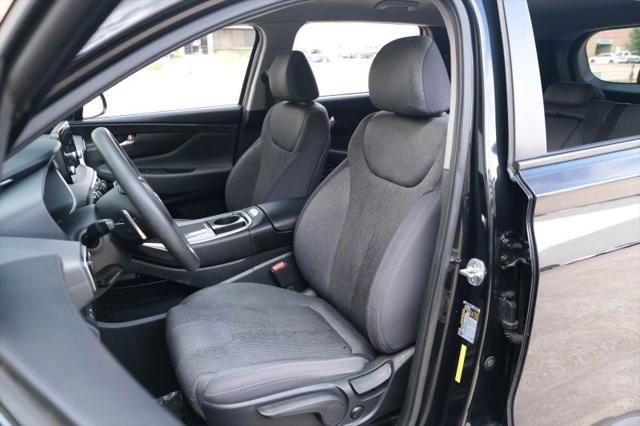 2021 Hyundai Santa Fe SE